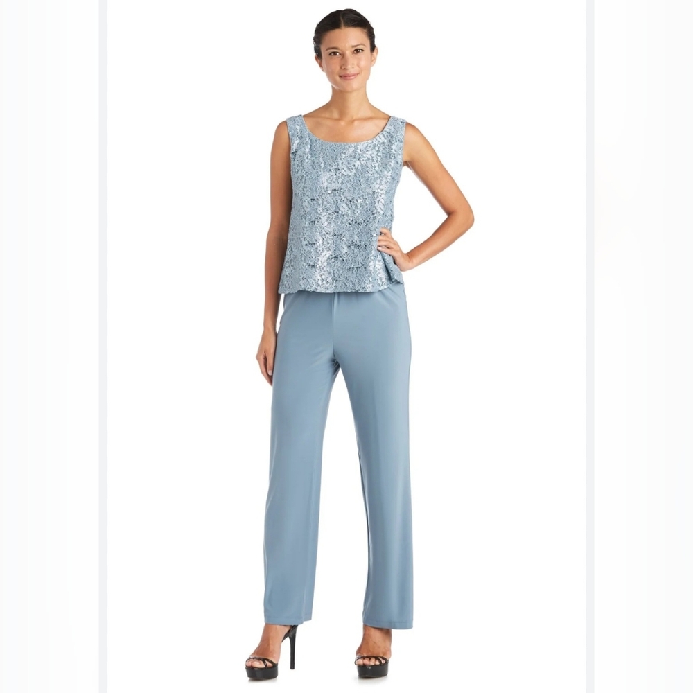 Women's clothing (237)
